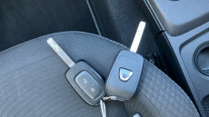 Dacia Duster 1.3 TCe 150 Comfort 5dr EDC Petrol Estate